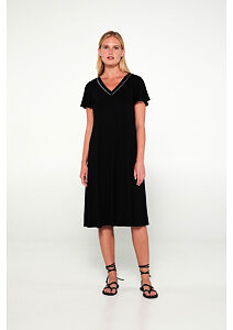 Pohodlné letní šaty Vamp s krátkými rukávy 20506 černé