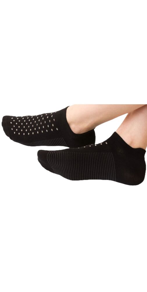 Kotníčkové ponožky Steven 149050 černé